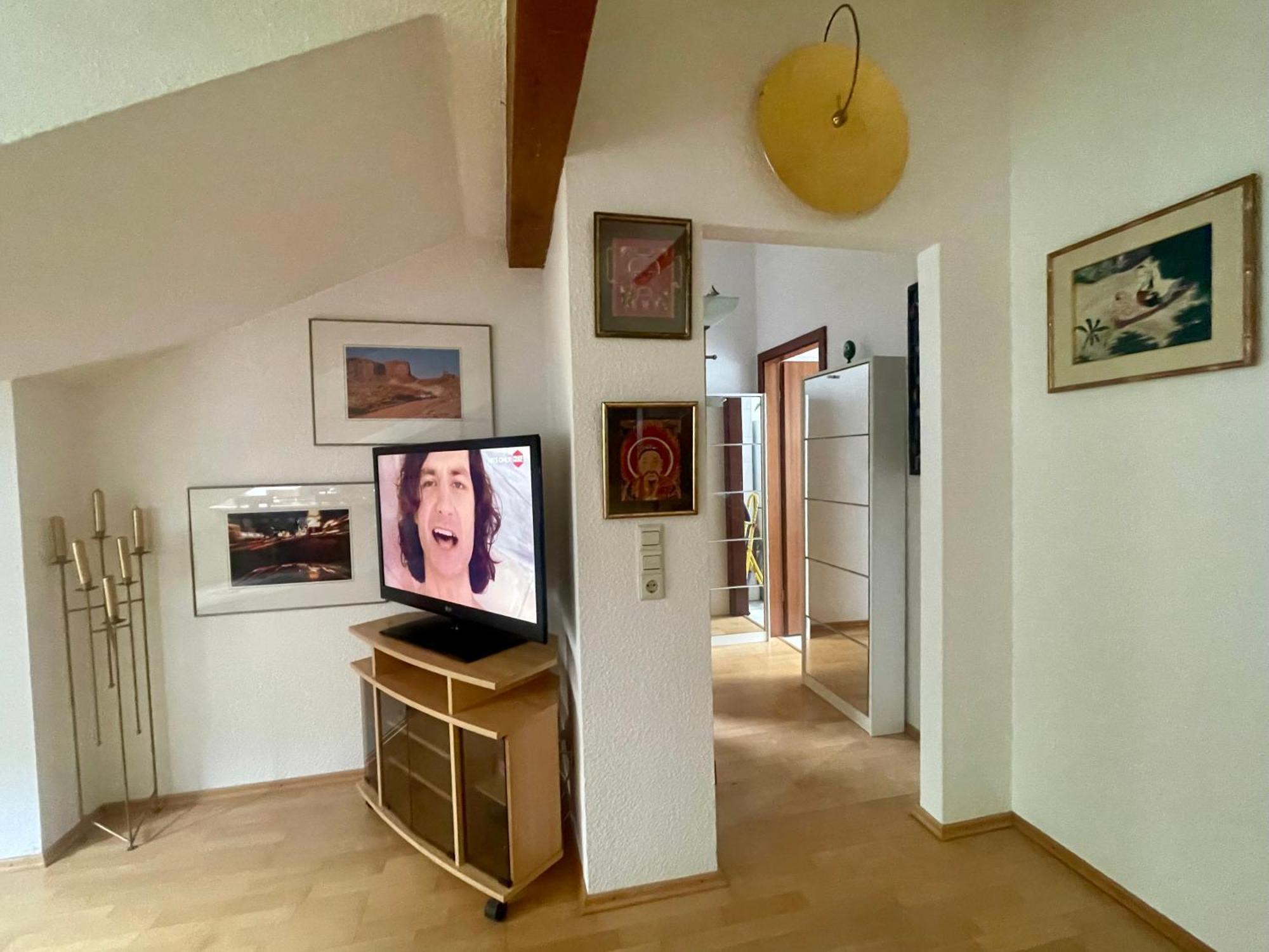 Wunderschoenes Grosses 3 Zimmer Apartament Zentrum Goldstadt Familienfreundlich Mit Garage Pforzheim Ngoại thất bức ảnh